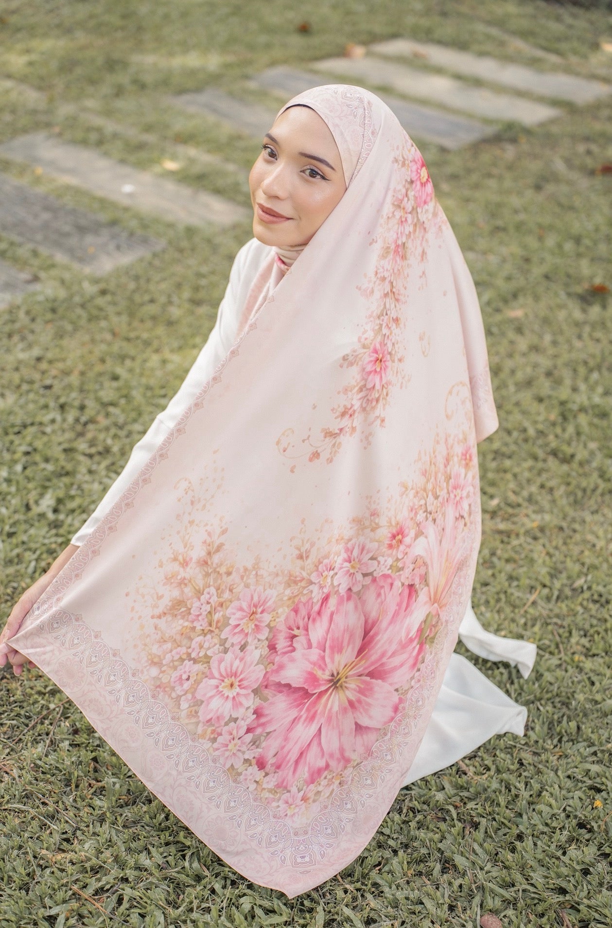 SAHARA SHAWL